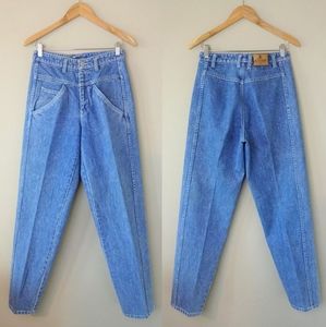 Lizwear 90s Vintage High-Waisted Mom Jeans